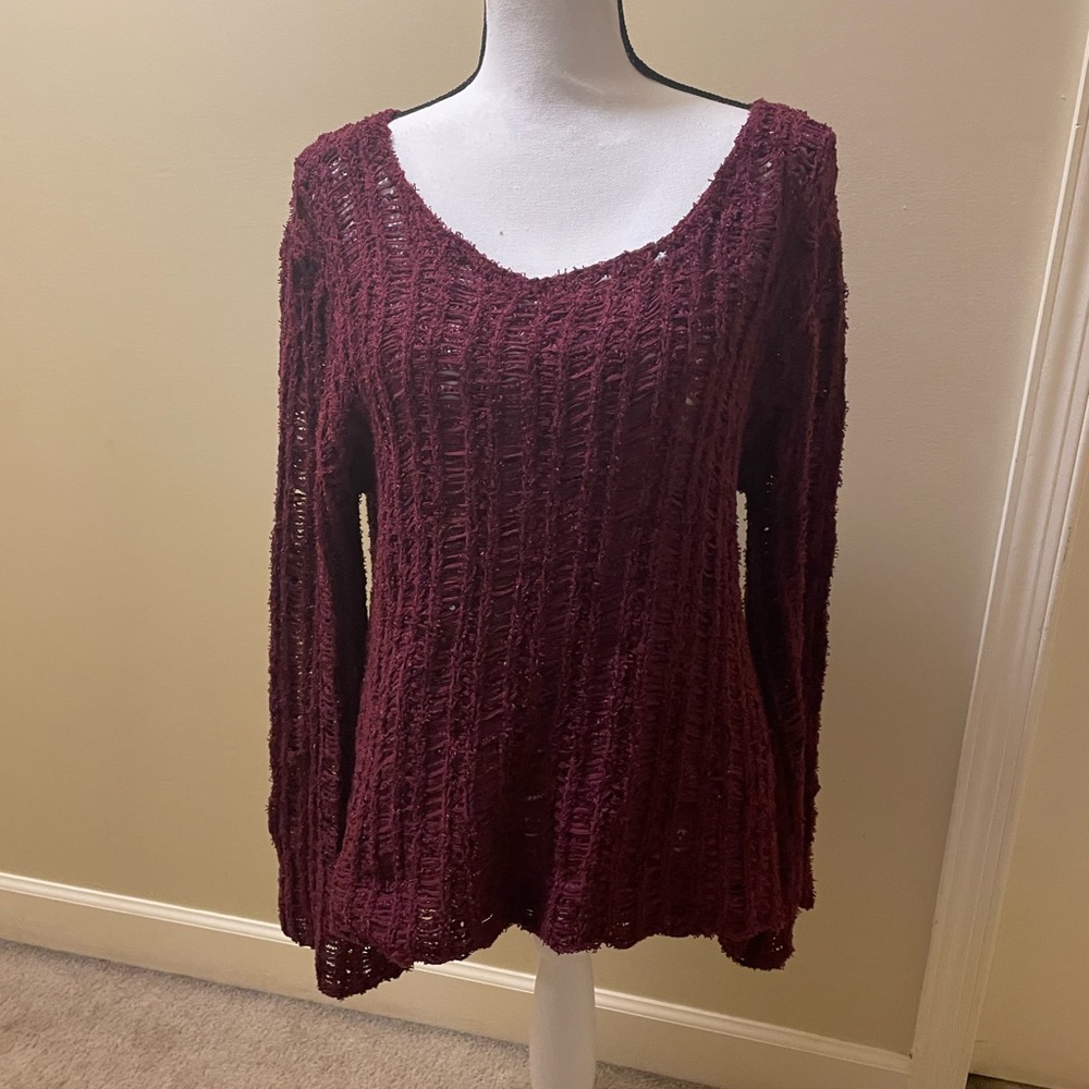 entro Burgundy sweater from local boutique, size Medium bell sleeves never worn